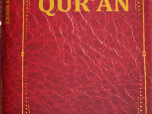 Der Heilige Qur'an